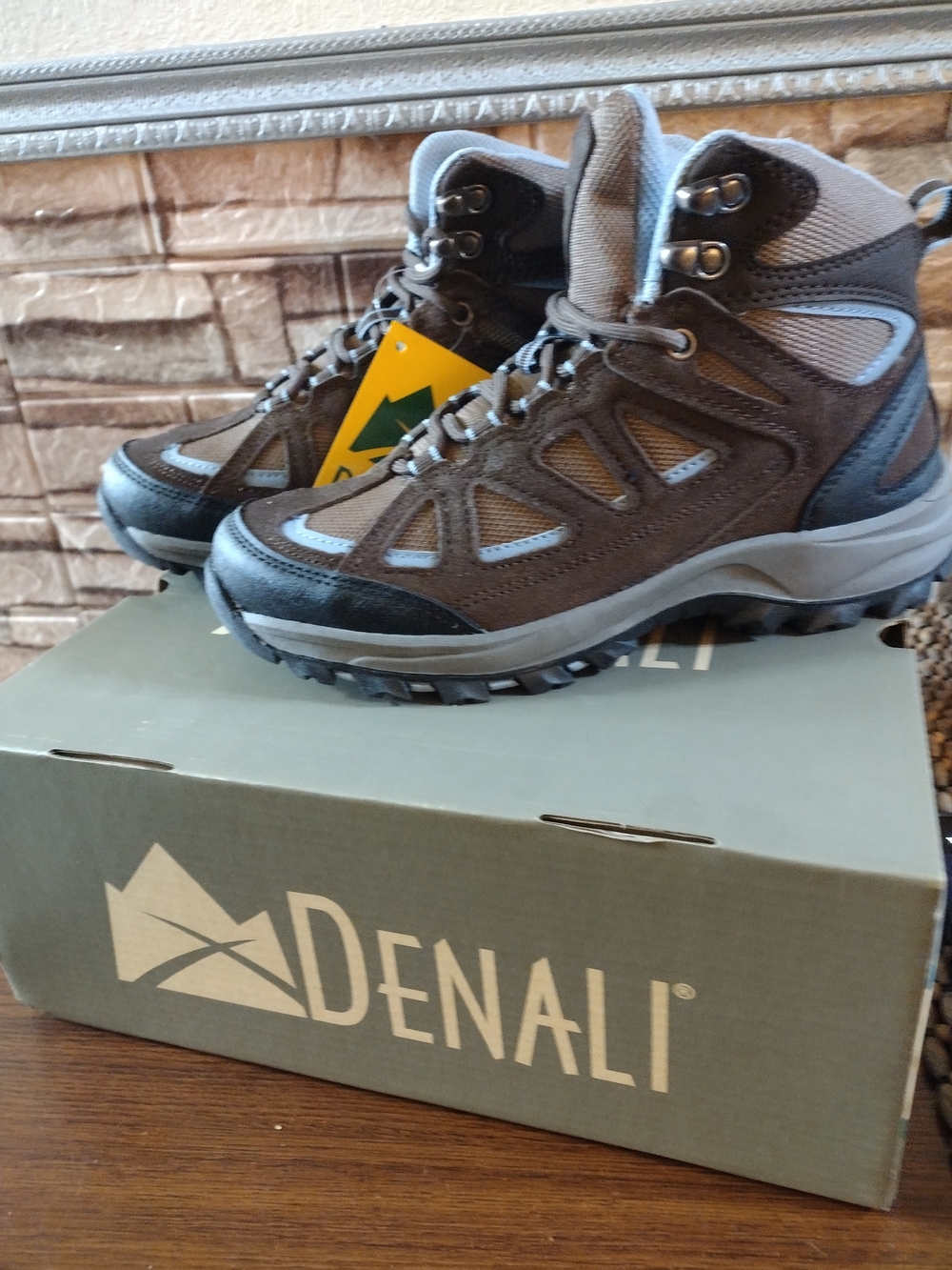 Denali Hiking Boots